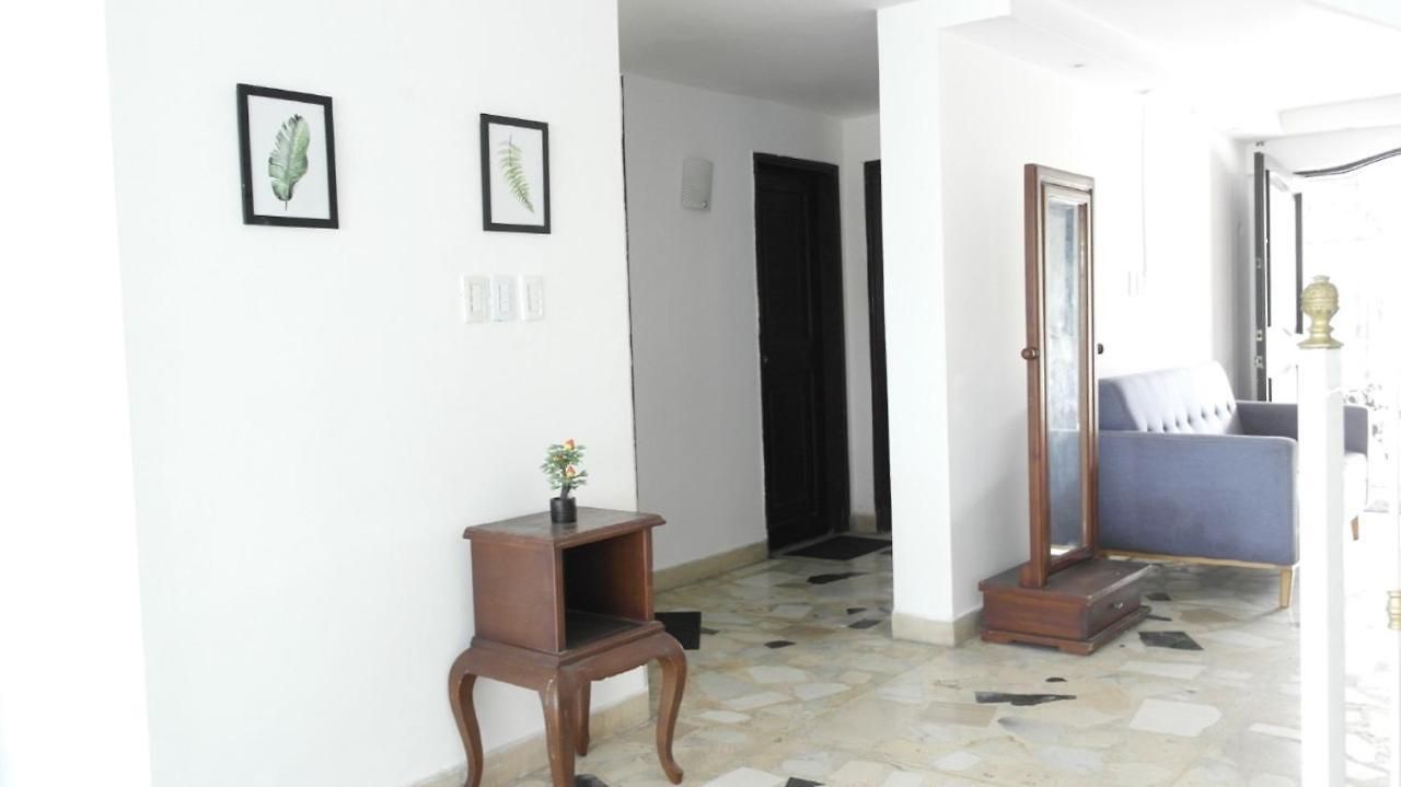 In Guest - C6-l Near The Sea With Pool Air Conditioning And Wifi Pensión Cartagena